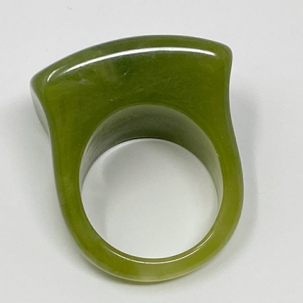 Olive Green Chunky Acrylic Ring Statement Size 6 - Picture 7 of 7